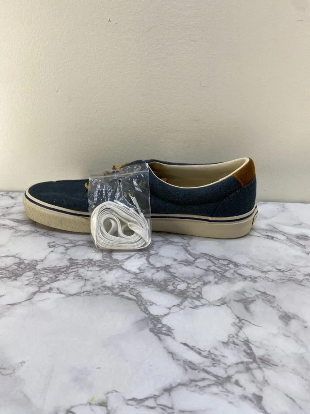 Ralph Lauren Men's Faxon Blue Denim Lace Sneaker sz 9.5